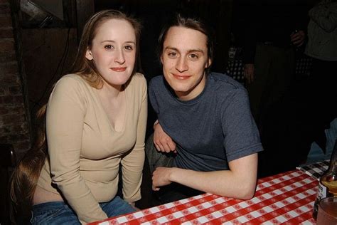 macaulay culkin family photos|how did quinn culkin die.